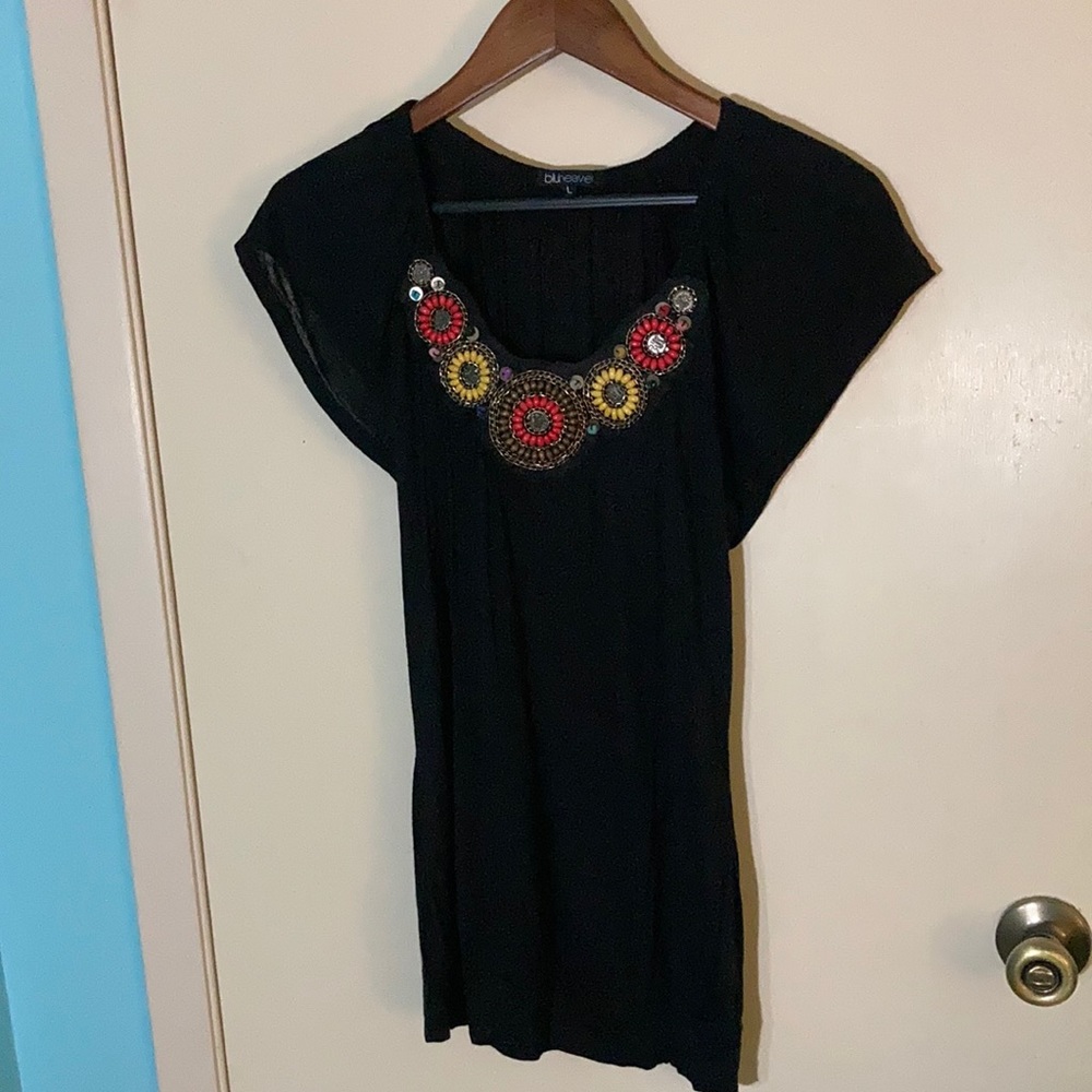 Woman’s bluheaven Mexican beaded top. Black
